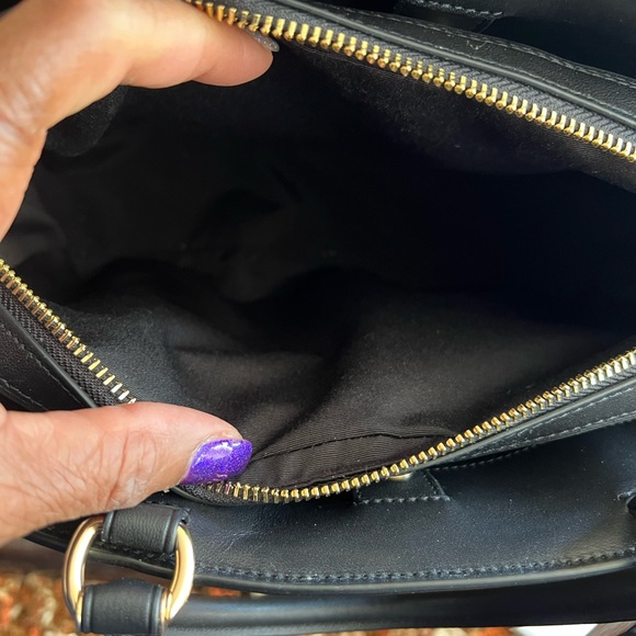 Coach purse with matching wallet. - Picture 5 of 13